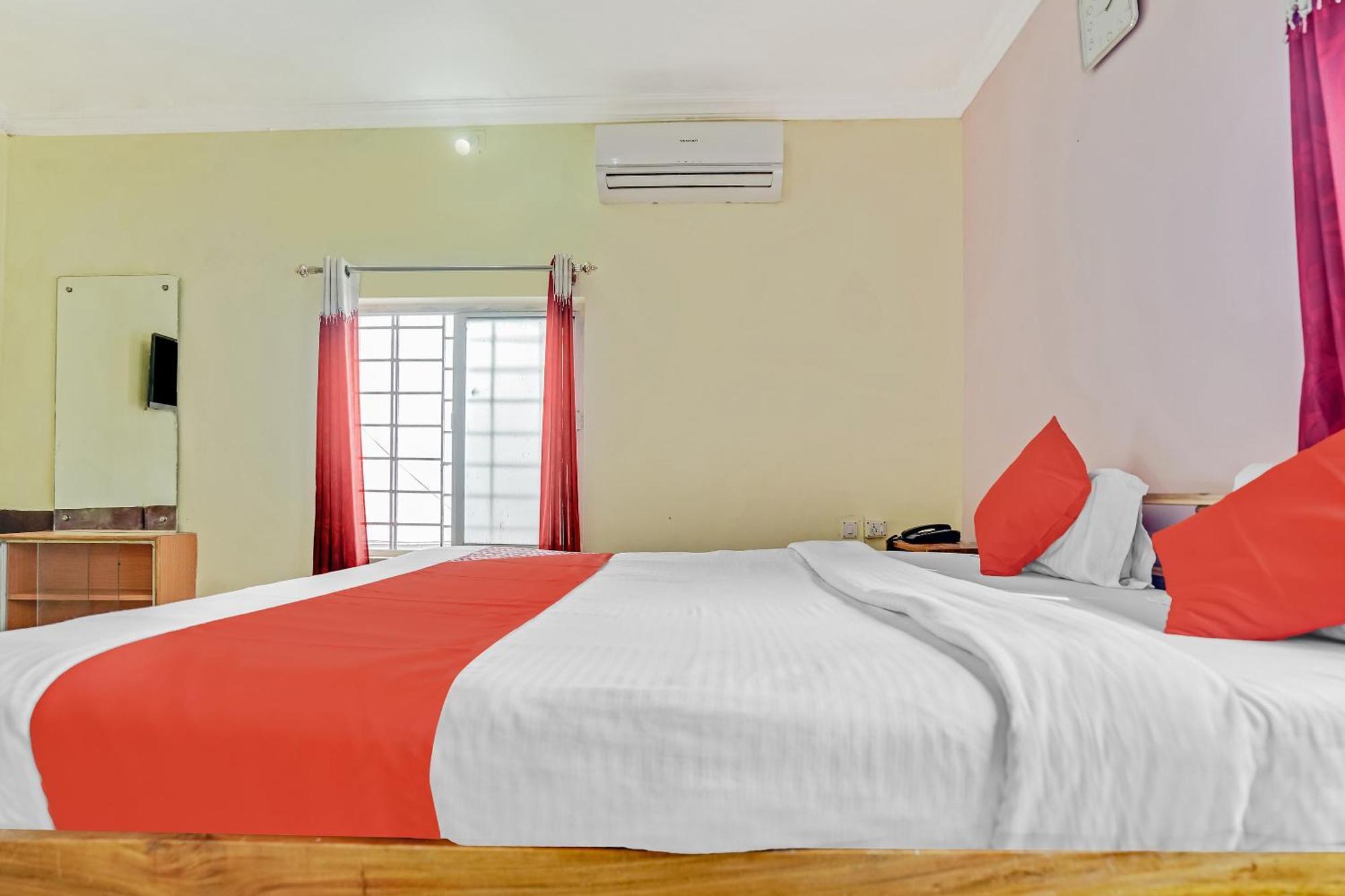 Oyo Flagship 9009 Tc Guest House Bhubaneswar Exterior foto