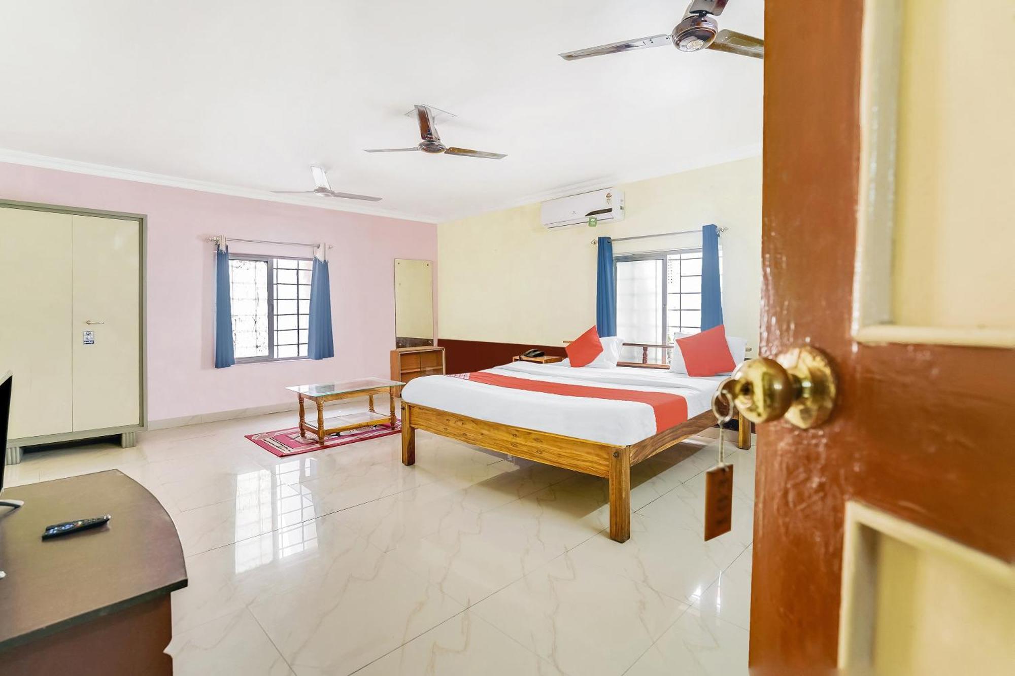 Oyo Flagship 9009 Tc Guest House Bhubaneswar Exterior foto